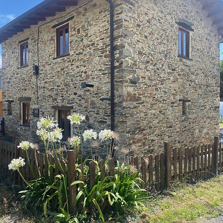 Casita Feliz Entre Montanas Y Cerca Del Mar Villa Trabada Екстериор снимка