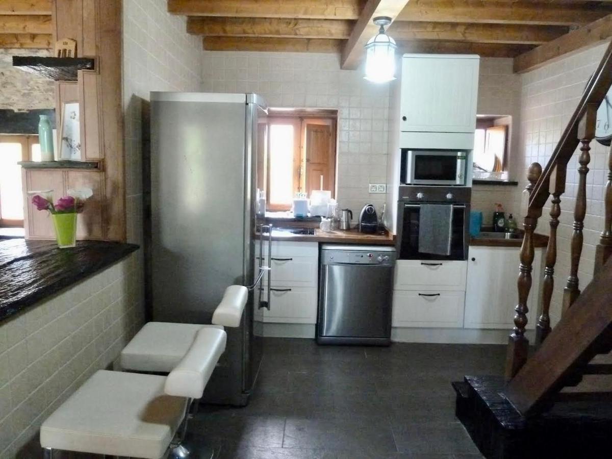 Casita Feliz Entre Montanas Y Cerca Del Mar Villa Trabada Екстериор снимка